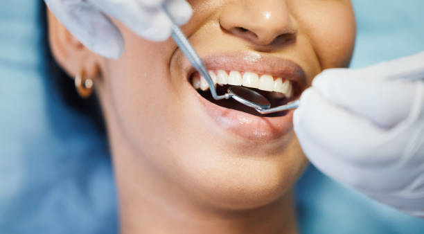 Best Walk-In Emergency Dental Services in Val Verde Park, TX